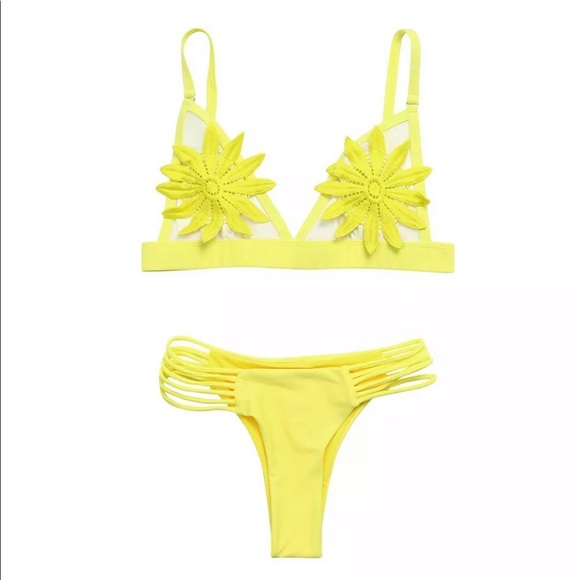 🎉LAST ONE🎉Yellow Bikini Bottoms! - Picture 3 of 5